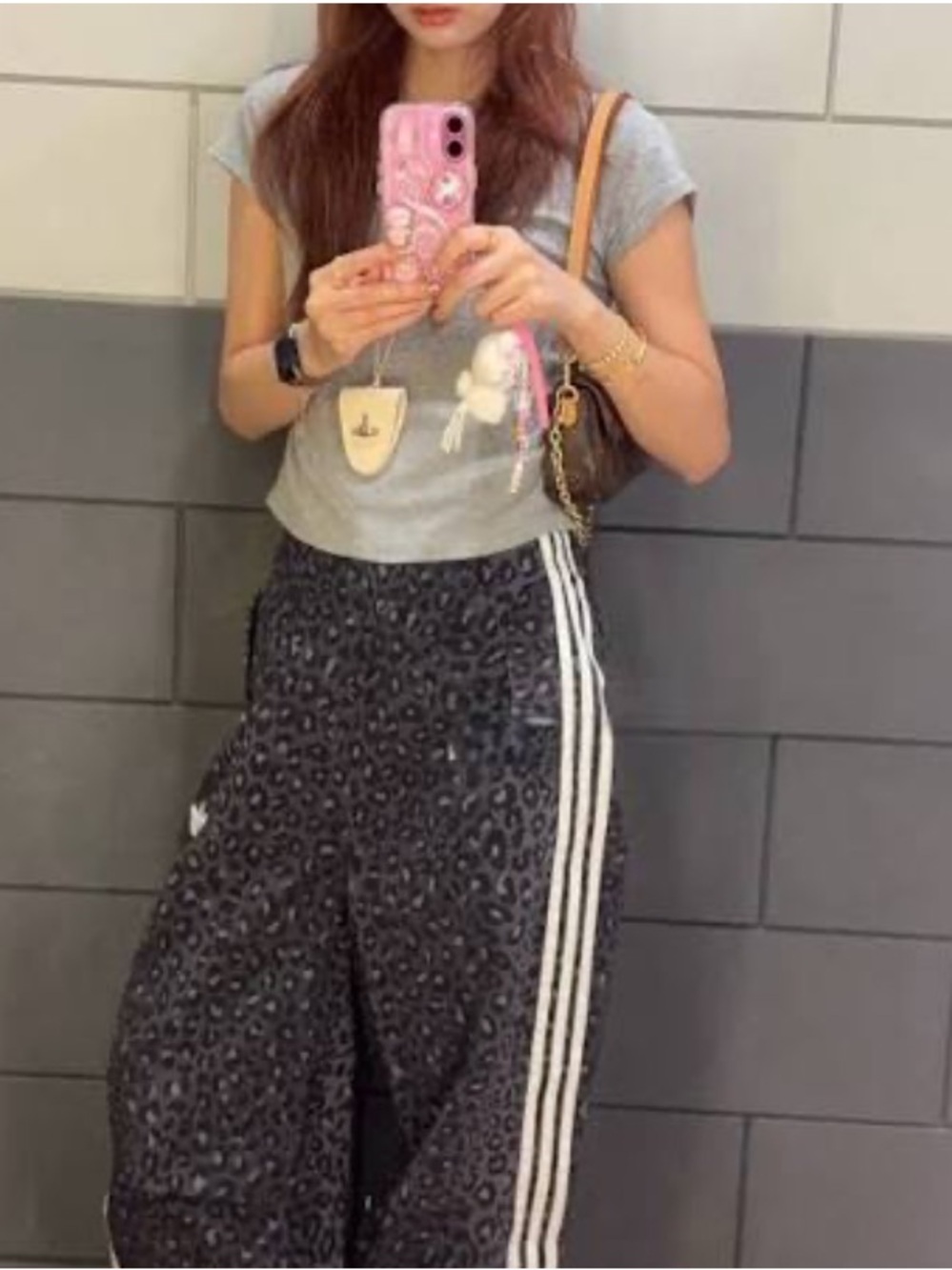 ADIDAS ORIGINALS 3 STRIPES LEOPARD DENIM BERMUDA SHORTS - Picture 4 of 7